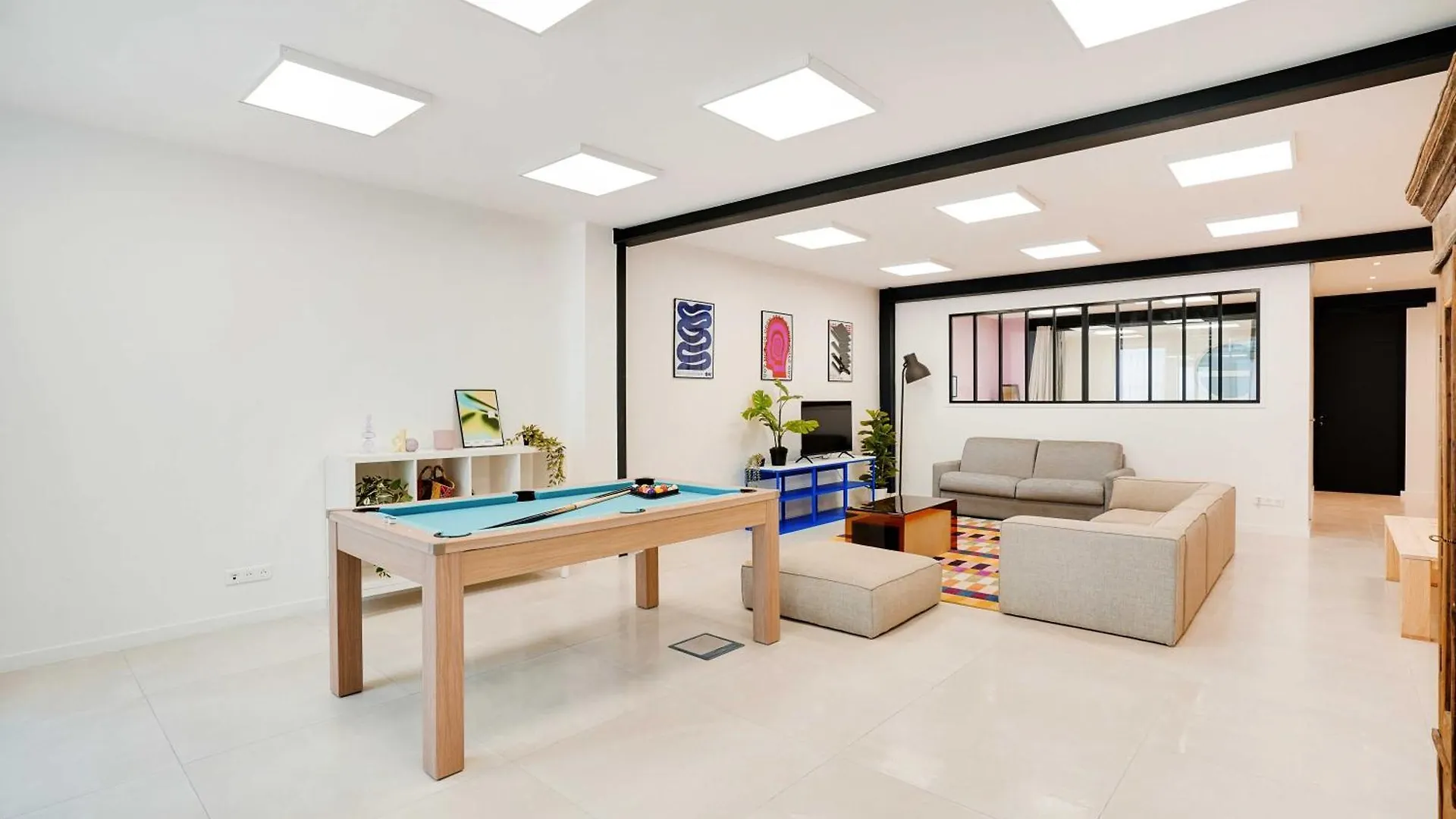 Magnificent Apartment - 2Bd 6P - Belleville باريس 0*,